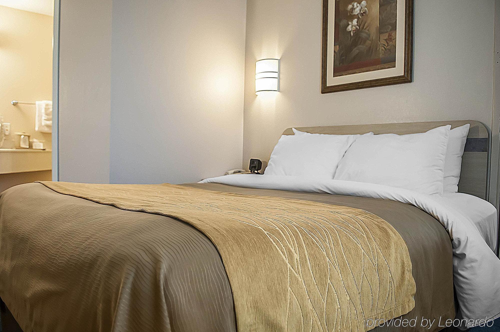 Quality Inn Moriarty Exteriör bild